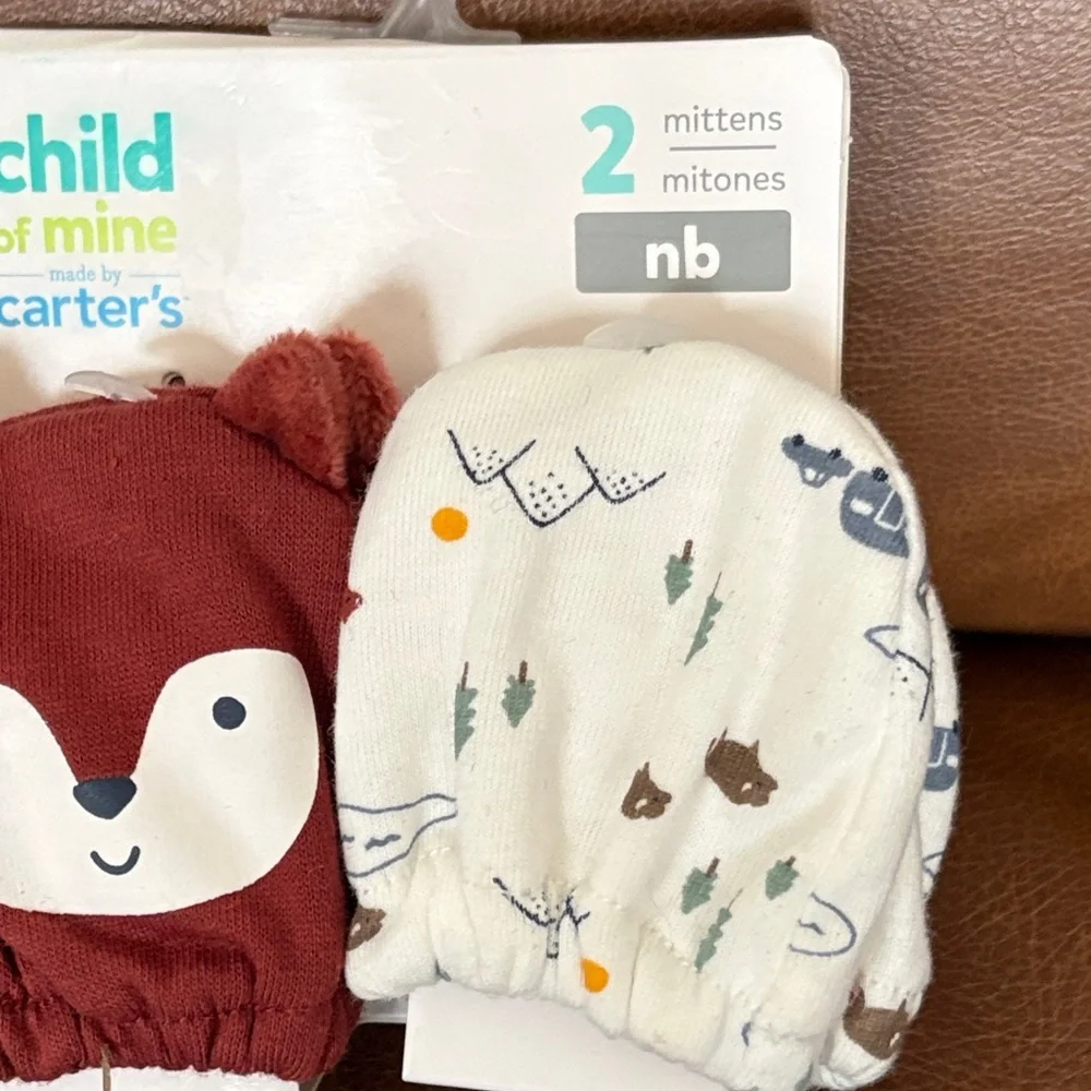 Child of Mine by Carter’s NEWBORN Fox and Bear Mittens 2 pack